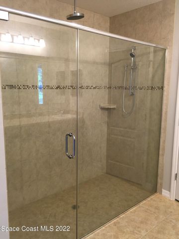 967 Zambrana Street SE, Palm Bay, FL 32909