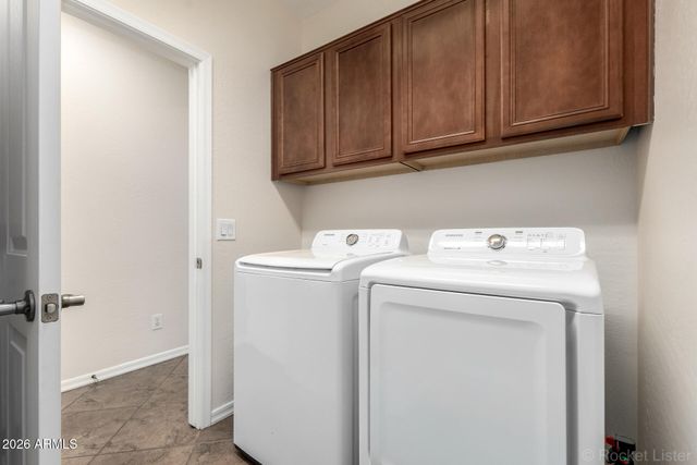 1542 W HOMESTEAD Drive, Chandler, AZ 85286