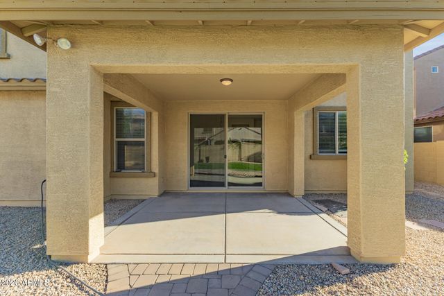 1542 W HOMESTEAD Drive, Chandler, AZ 85286
