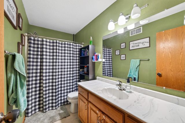 14137 314th Avenue NW, Princeton, MN 55371