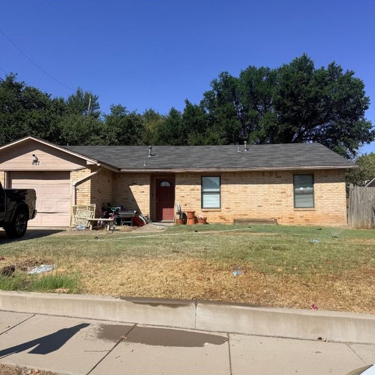 807 Mack Drive, Denton, TX 76209 — exterior