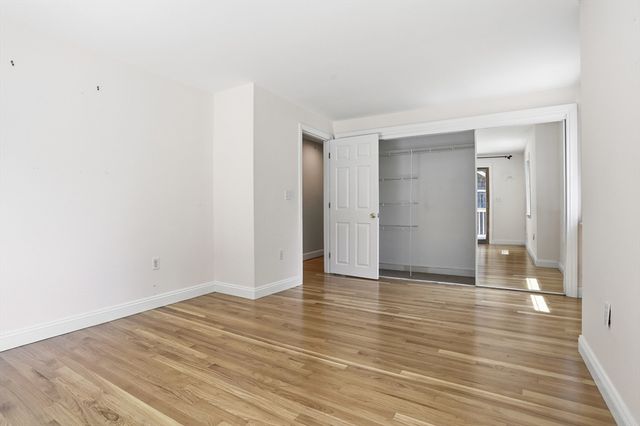 32 Wychwood Drive, Littleton, MA 01460