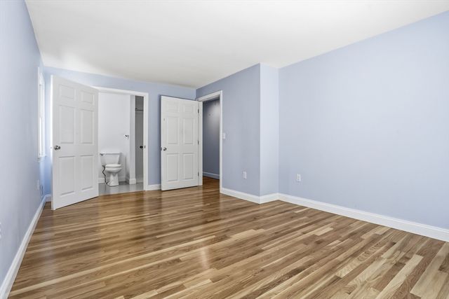 32 Wychwood Drive, Littleton, MA 01460