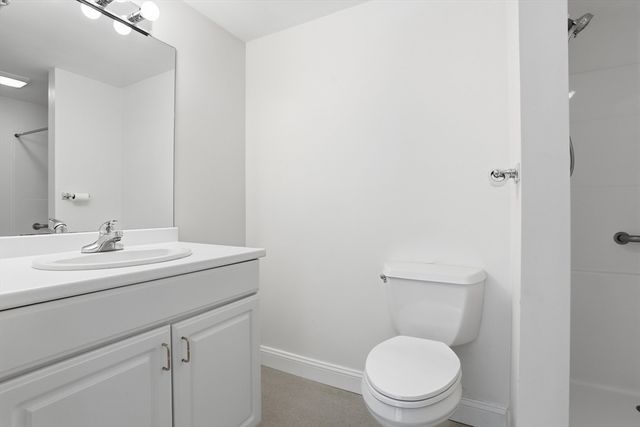 32 Wychwood Drive, Littleton, MA 01460