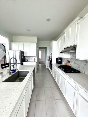 5111 Old Amber Drive, Richmond, TX 77469