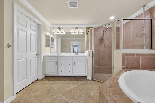 20151 RAGAZZA CIRCLE E 102, Venice, FL 34293