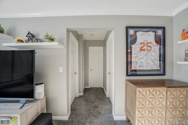 852 Skyline Drive, Coram, NY 11727