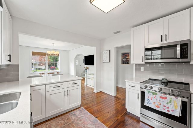 4823 KERLE, Jacksonville, FL 32205