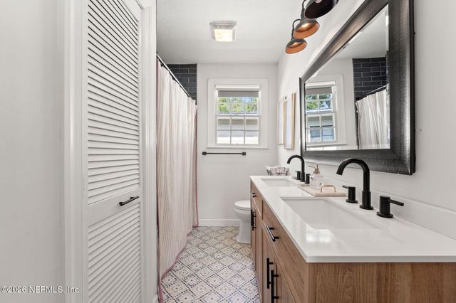 4823 KERLE, Jacksonville, FL 32205