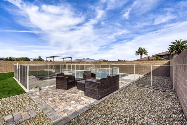 7290 Southern Magnolia Street, Las Vegas, NV 89149