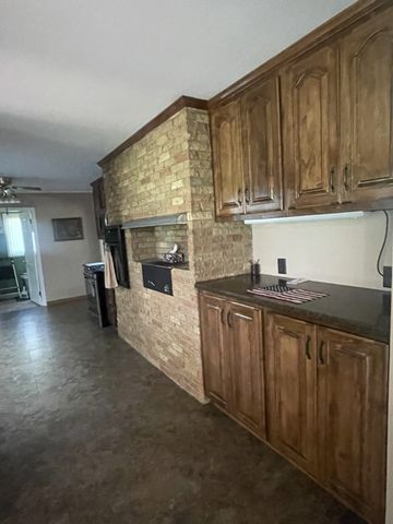 605 Springer Rd, N, Lawrenceburg, TN 38464