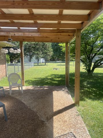 605 Springer Rd, N, Lawrenceburg, TN 38464