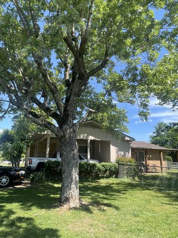 605 Springer Rd, N, Lawrenceburg, TN 38464