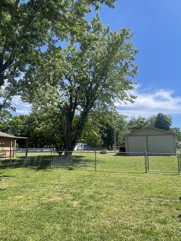 605 Springer Rd, N, Lawrenceburg, TN 38464