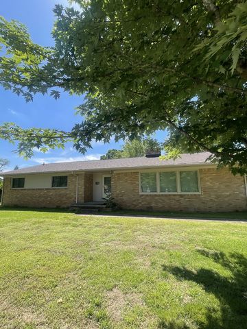 605 Springer Rd, N, Lawrenceburg, TN 38464