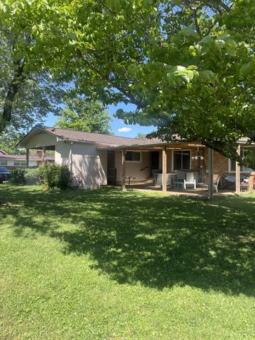 605 Springer Rd, N, Lawrenceburg, TN 38464