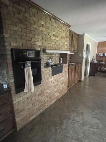 605 Springer Rd, N, Lawrenceburg, TN 38464