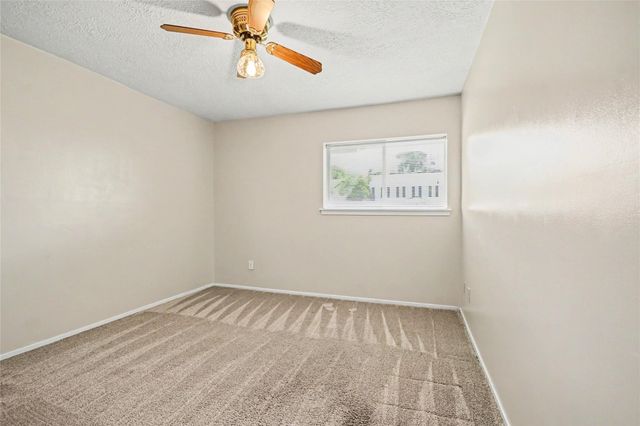 15330 Bratten Lane, Houston, TX 77598