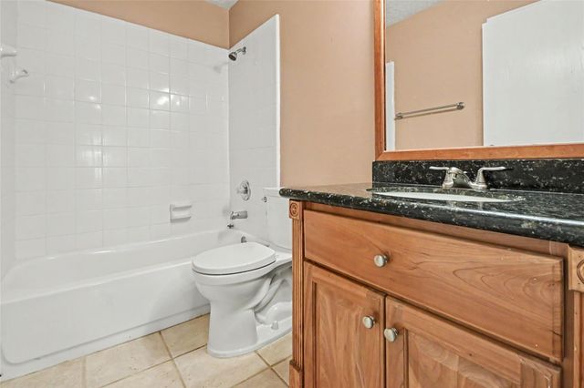 15330 Bratten Lane, Houston, TX 77598