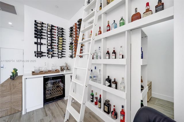 2301 Collins Ave 1625, Miami Beach, FL 33139