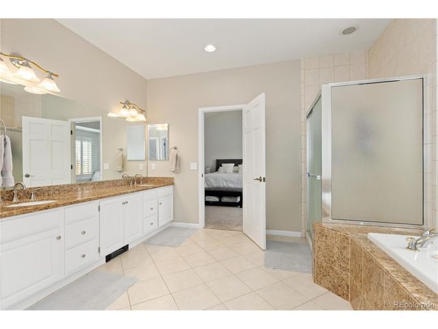 952 Xenon Ct, Golden, CO 80401