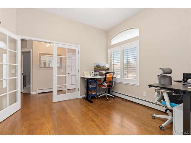 952 Xenon Ct, Golden, CO 80401