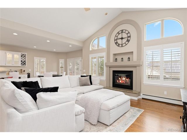 952 Xenon Ct, Golden, CO 80401