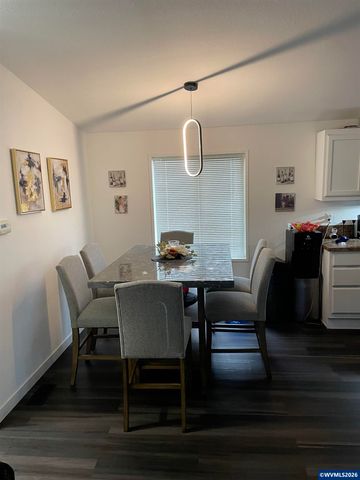 13055 SE Stark St 39, Portland, OR 97233