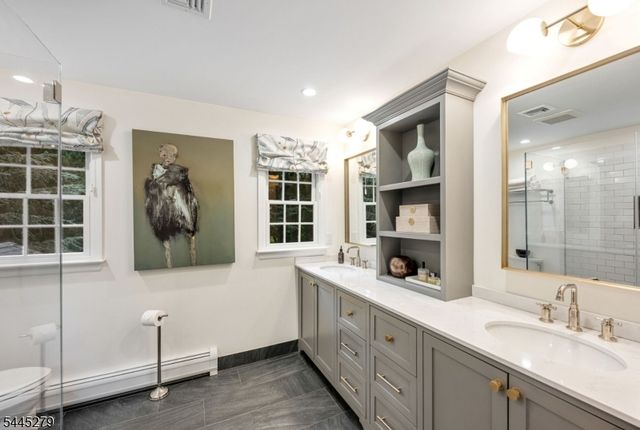 503 Mark Rd, Allendale Boro, NJ 07401
