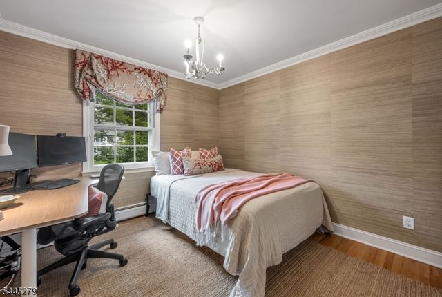 503 Mark Rd, Allendale Boro, NJ 07401