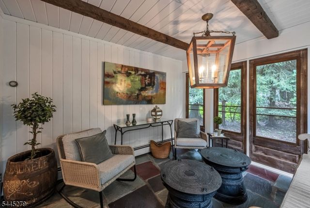 503 Mark Rd, Allendale Boro, NJ 07401