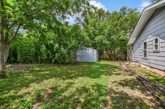 623 Buckskin DR N, Round Rock, TX 78681