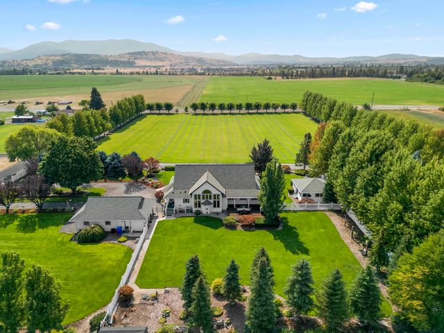 3333 N Ashton Rd, Otis Orchards, WA 99027