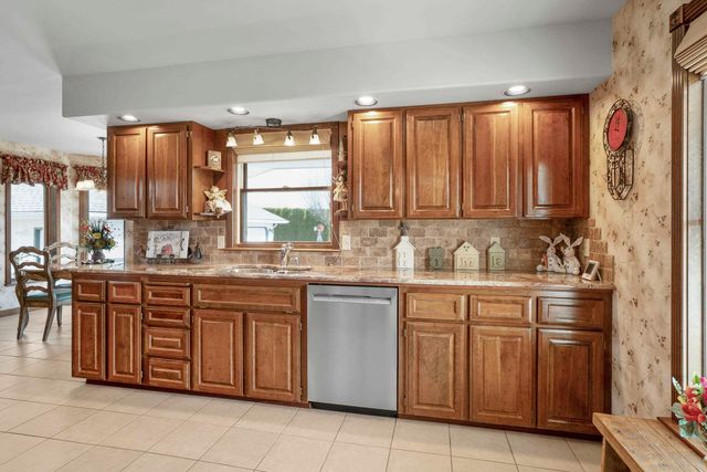 3333 N Ashton Rd, Otis Orchards, WA 99027