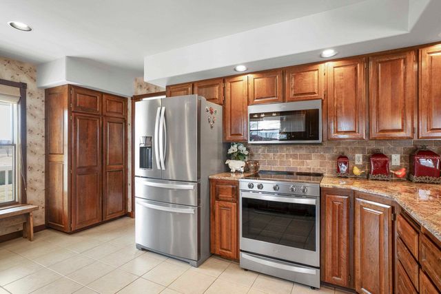 3333 N Ashton Rd, Otis Orchards, WA 99027