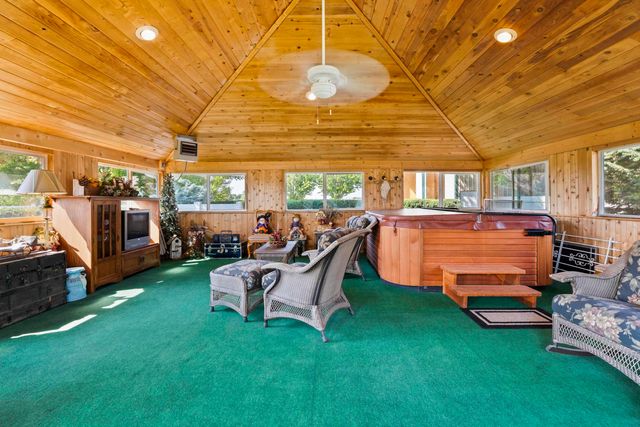 3333 N Ashton Rd, Otis Orchards, WA 99027