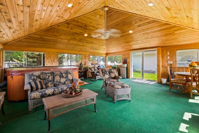 3333 N Ashton Rd, Otis Orchards, WA 99027