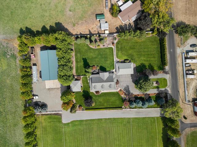 3333 N Ashton Rd, Otis Orchards, WA 99027
