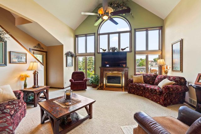 3333 N Ashton Rd, Otis Orchards, WA 99027