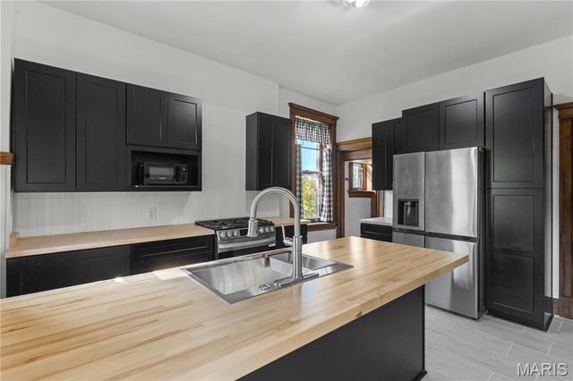 1912 Adelaide Avenue, St Louis, MO 63107