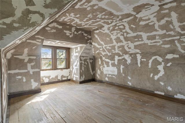 1912 Adelaide Avenue, St Louis, MO 63107