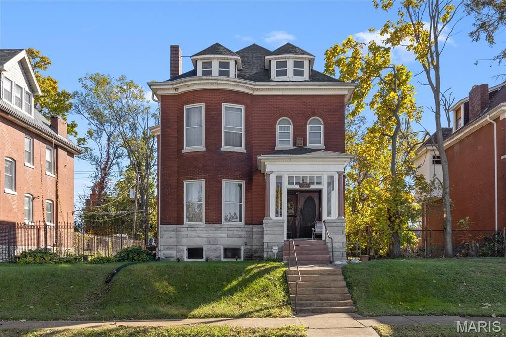 1912 Adelaide Avenue, St Louis, MO 63107