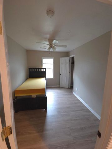 7 Homel Place, Charleston, SC 29403