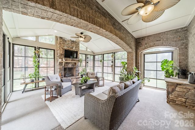 9052 Mossy Hill Lane, Fort Mill, SC 29707