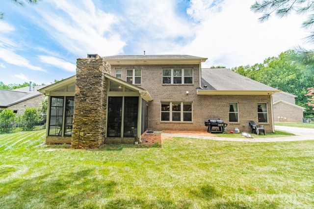 9052 Mossy Hill Lane, Fort Mill, SC 29707