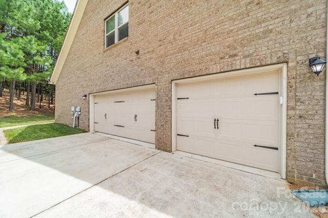 9052 Mossy Hill Lane, Fort Mill, SC 29707