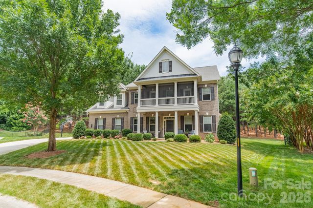 9052 Mossy Hill Lane, Fort Mill, SC 29707