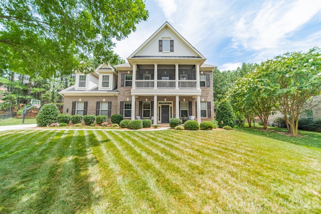 9052 Mossy Hill Lane, Fort Mill, SC 29707