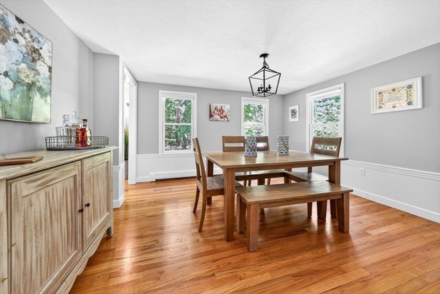 17 Woods Rd, Norwell, MA 02061
