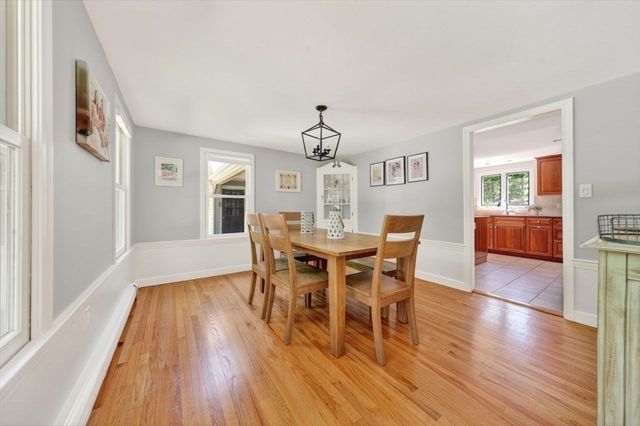 17 Woods Rd, Norwell, MA 02061